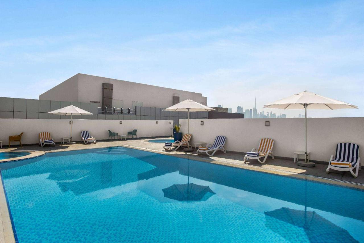 La Quinta By Wyndham Dubai Jumeirah מראה חיצוני תמונה